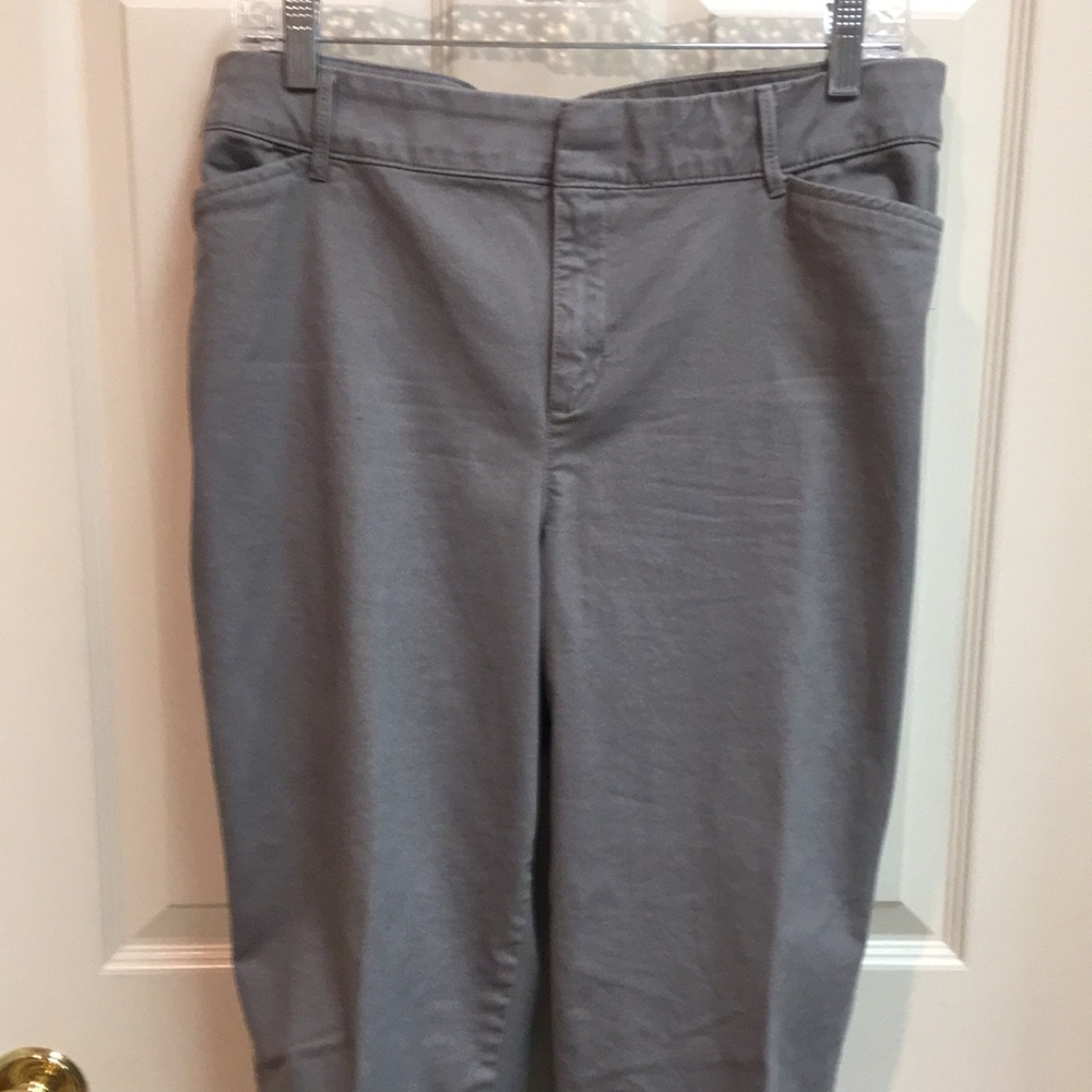 “Old Navy” 27” Stretch Gray Women's Jeans size 16P